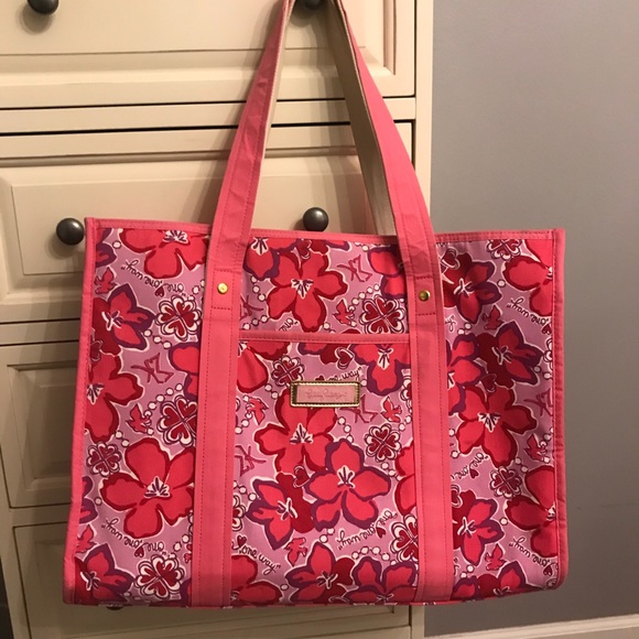 Lilly Pulitzer Handbags - Lilly Pulitzer Sigma Kappa Bag